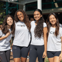 Alunos no intervalo das aulas em 2025