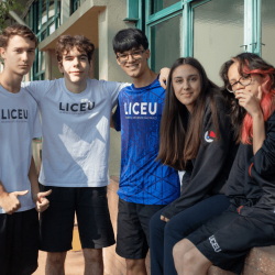 Alunos no intervalo das aulas em 2025