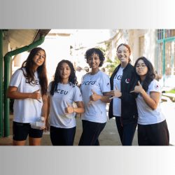 Alunos no intervalo das aulas em 2025